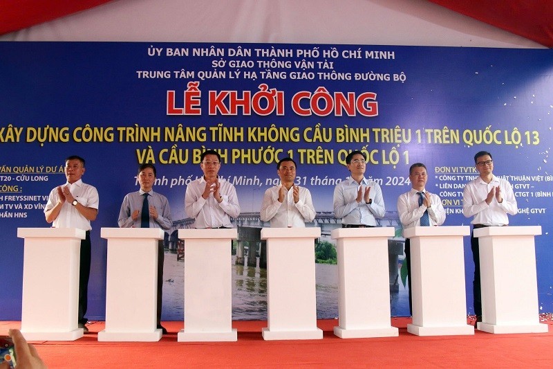 tphcm-khoi-cong-nang-tinh-khong-2-cay-cau-khoi-thong-diem-nghen-giao-thong-thuy-lien-vung1735617172-5971-1735879235.jpg