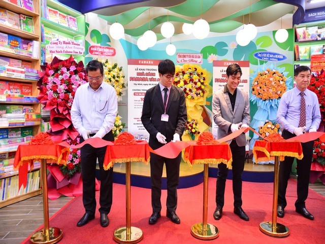 FAHASA Tân An - Mô hình Nhà sách Thông minh, hiện đại và đẳng cấp chính thức khai trương tại TTTM AEON Tân An, Tây Ninh
