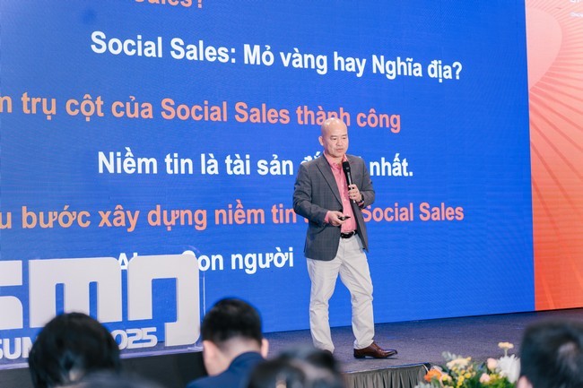 ong-lam-minh-chanh-founder-ceo-hoc-vien-bizuni-va-fintech-wikimoney-voi-phan-chia-se-ve-social-sales-mo-vang-cua-thoi-dai-so-hay-nghia-dia-cua-niem-tin-2-1761531061.jpg