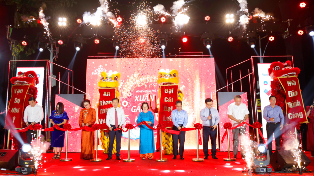 TPHCM: Khai mạc Hội hoa Xuân Phú Mỹ Hưng Tết Bính Ngọ 2026