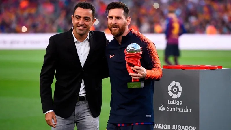 Xavi gây sốc với thông tin về Messi