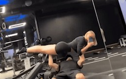 Ngôi sao Chelsea gây bão với clip dùng bạn gái xinh đẹp làm... tạ đẩy ngực