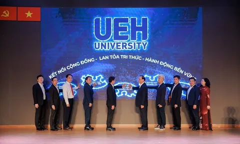 “Kết nối cộng đồng - Lan tỏa tri thức - Hành động bền vững” năm 2023 tại Đại học Kinh tế TP. Hồ Chí Minh (UEH)