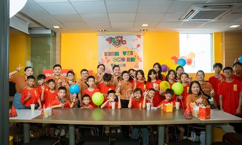 1.000 trẻ em nhận quà sinh nhật trong “Tháng hành động vì cộng đồng”