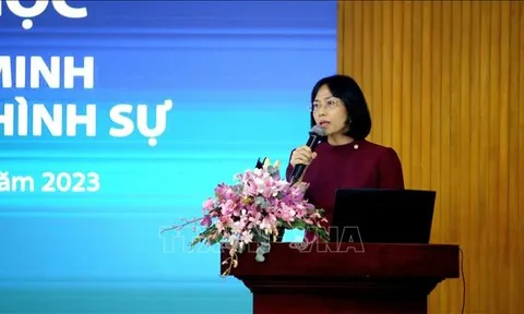 Xác định xu hướng phát triển của pháp luật Việt Nam về chứng cứ và chứng minh trong tố tụng hình sự