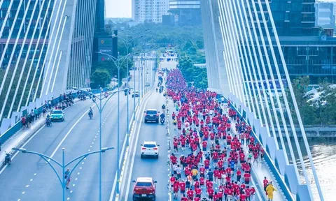 Giải Marathon Quốc tế Thành phố Hồ Chí Minh Techcombank mùa thứ 8 - Giải chạy biểu trưng với bước chạy “Vì một Việt Nam vượt trội”