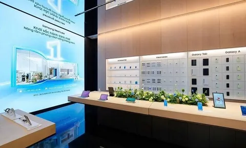 Một năm bền bỉ đưa Samsung West Lake vươn lên tầm mới