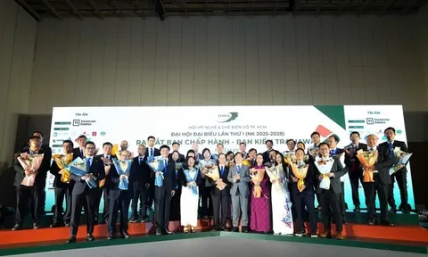 Sáp nhập hai hiệp hội lớn BIFA – HAWA, Ngành gỗ TPHCM thêm động lực tăng trưởng