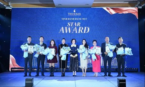 Sao Vàng Holdings được vinh danh TOP 1 đại lý có doanh số bán tốt nhất dự án Vincom Shophouse Royal Park năm 2024