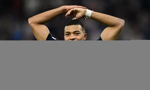 Cầu thủ PSG phản đối Mbappe