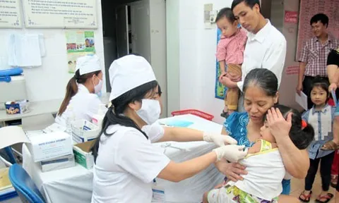 Đề xuất đưa thêm 2 vaccine vào Chương trình tiêm chủng mở rộng