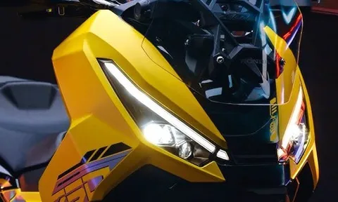 Mẫu xe tay ga khủng này của nhà Honda được trang bị cốp 22 lít và mạnh gập 3,5 lần Honda SH 160i