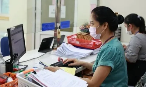 2 nhóm cán bộ phải nghỉ việc trước khi kết thúc sắp xếp bộ máy