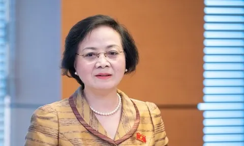 Bộ trưởng Nội vụ: Bỏ cấp huyện, nhiệm vụ của xã, phường mới sẽ 'rất nặng'