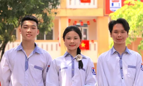 Học sinh Nghệ An háo hức 'Nói không với thuốc lá, thuốc lá điện tử'