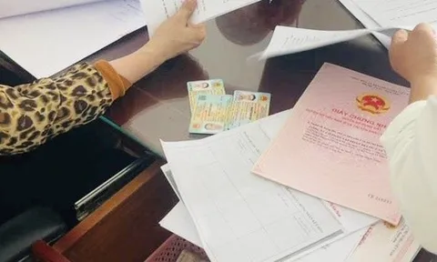 Phí làm sổ đỏ tăng thế nào khi sáp nhập tỉnh thành và thay đổi bảng giá đất hàng năm?