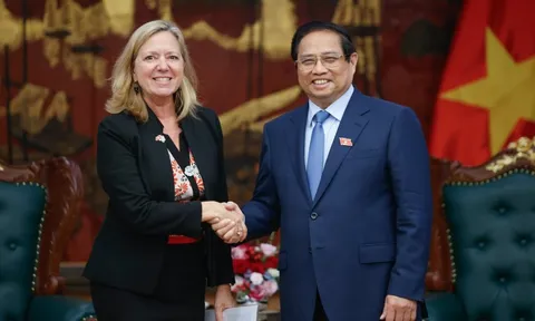 Thủ tướng đề nghị World Bank hỗ trợ vốn để Việt Nam triển khai đường sắt cao tốc Bắc-Nam 67 tỷ USD