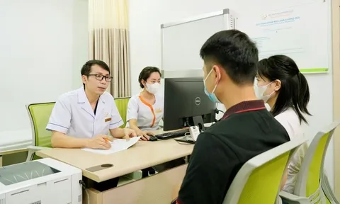 Biết chồng mắc bệnh hiếm khó có con, người vợ vẫn quyết cưới và cái kết