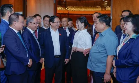 Qua thời ‘xoá đói, giảm nghèo’, đến lúc toàn dân thi đua làm giàu