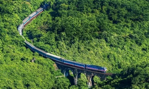 Chỉ vài ngày nữa, hành khách sẽ có thể đi tàu thẳng từ Hà Nội đến Bắc Kinh