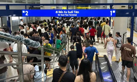 Từ 1/6/2025, có thay đổi mà hành khách đi metro cần biết!