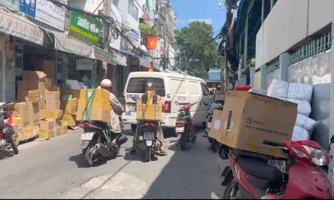 'Chợ dược' lớn nhất TP.HCM vắng vẻ giữa cao điểm chống hàng giả