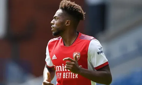 Arsenal bất ngờ thu về hàng triệu bảng từ cầu thủ "vô danh"