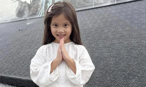 Con gái bốn tuổi của Hồ Ngọc Hà
