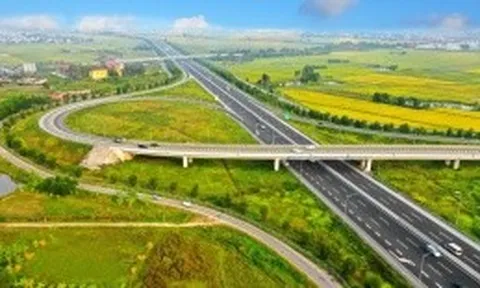Thêm VIDIFI gia nhập cuộc đua đầu tư mở rộng 300 km cao tốc Bắc - Nam