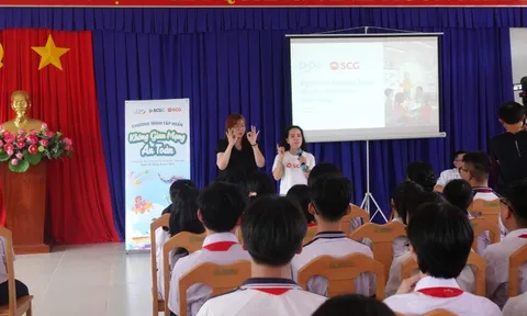 “Áo giáp” an toàn mạng: Bảo vệ học sinh khiếm thính trên không gian số