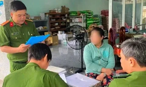 Cà Mau phát hiện hơn 11 tấn phân bón không rõ nguồn gốc