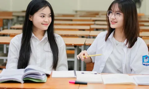 Năm 2025 xét tuyển đại học bằng điểm SAT, ACT ra sao?