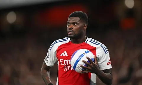 Partey lên tiếng về tương lai tại Arsenal giữa tin đồn chuyển nhượng