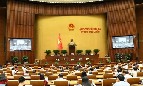 Quốc hội thông qua Nghị quyết cả nước giảm từ 63 còn 34 tỉnh, thành phố