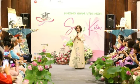 Không gian văn hóa Sen và Kiều - Mang chiều sâu văn hóa, tâm hồn người Việt