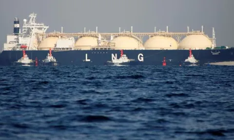 Cứu tinh LNG của châu Âu bất ngờ gặp khó: Vừa ‘chốt đơn’ 160 chuyến hàng để giải quyết thiếu hụt, người dân thường xuyên bị mất điện
