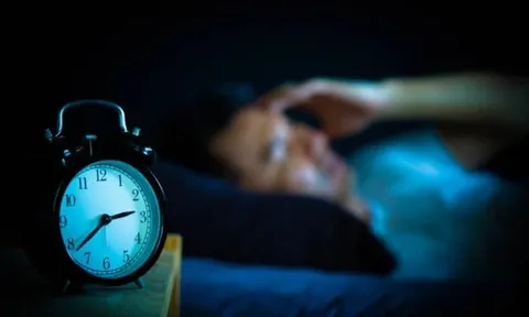 Mất ngủ có thể là dấu hiệu cảnh báo nhiều bệnh cực kỳ nguy hiểm