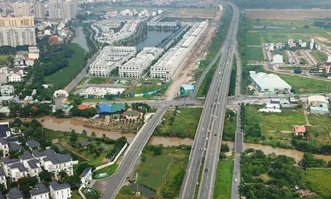 PHÂN CẤP, PHÂN QUYỀN: Một bước ngoặt kiến tạo trong quản trị quốc gia