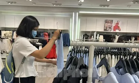 Nhiều nơi 'nói không' với chuyển khoản, cơ quan thuế nói gì?
