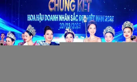 Tuyệt tác vương miện của nghệ nhân Hồ Thị Thanh Hương tại Hoa hậu Doanh nhân 2025
