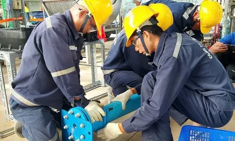 Sau sáp nhập người lao động tại TP HCM hưởng lương tối thiểu theo vùng nào?