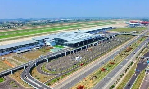 Huy động mọi nguồn lực phát triển hạ tầng kết nối sân bay Gia Bình với Hà Nội