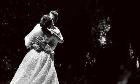 Ảnh cưới lãng mạn của 'tài tử điển trai nhất thế giới'