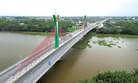 Long An hoàn thiện hạ tầng giao thông, tạo nền tảng vững chắc phát triển kinh tế - xã hội