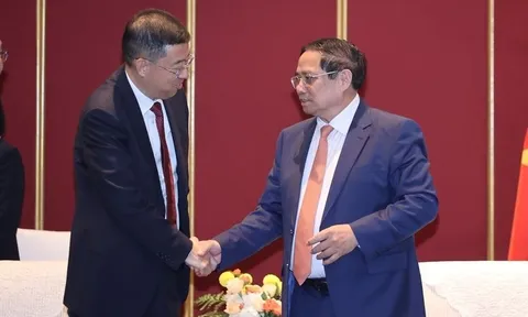 Thủ tướng đề nghị Ngân hàng hàng đầu TQ tham gia dự án mà Việt Nam đặt mục tiêu “làm là thành công”