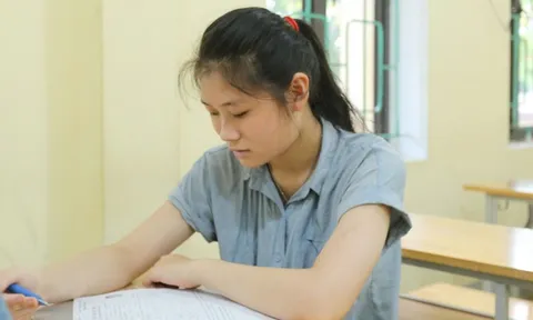Nữ sinh khuyết tật không chọn 'đặc cách', quyết thi để chạm tới giấc mơ