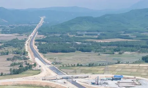 Hình hài cao tốc Quảng Ngãi - Hoài Nhơn sau hơn 2 năm thi công