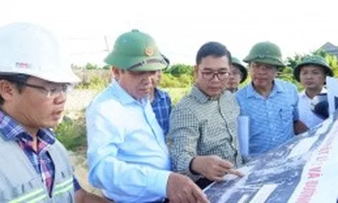 Quảng Bình: Dự án Đường ven biển và cầu Nhật Lệ 3 vẫn còn vướng mặt bằng