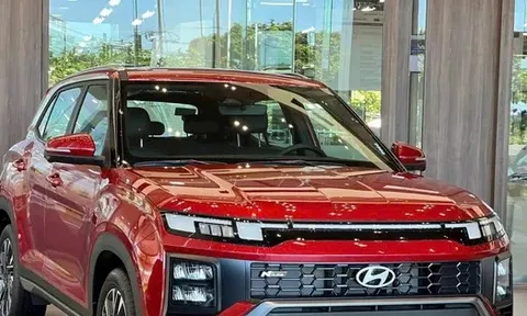Những mẫu ô tô ra mắt Việt Nam chưa lâu đã giảm giá