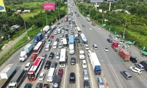 Triển khai mở rộng cao tốc TP.HCM - Long Thành theo công trình xây dựng khẩn cấp